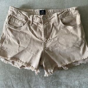 Just Black denim shorts distressed beige medium EUC